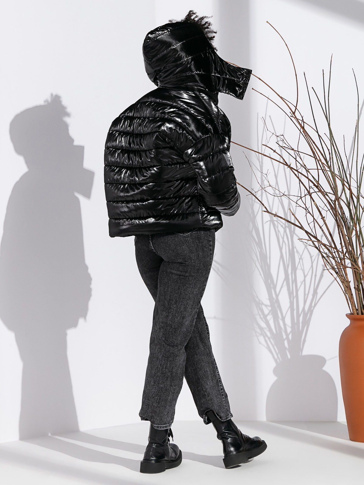Куртка женская стеганая Michelle черная блестящая | Фото №21